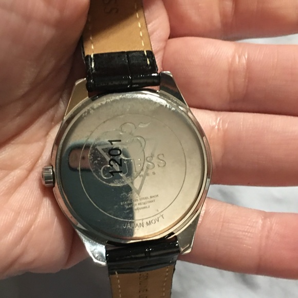 Authentic Guess Watch - Picture 7 of 10